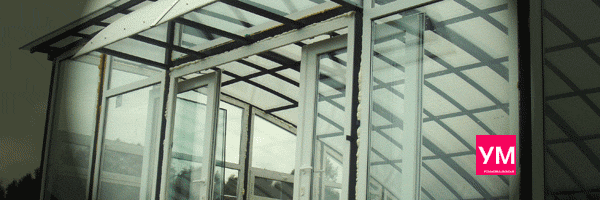 Тёплое раздвижное остекление балконов и лоджий пластиковыми окнами со стеклопакетами