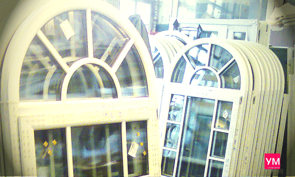 Верандные арочные окна в цеху. Пластиковые возможности очень широки.